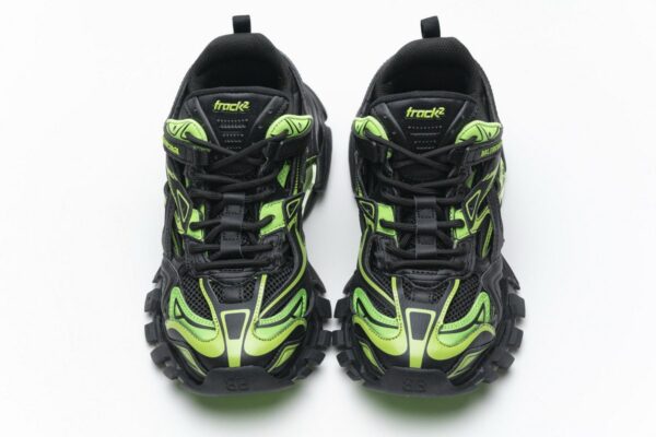 568615 W2GN1 1012 Blenciaga Track 2 Sneaker Black Green - Image 4