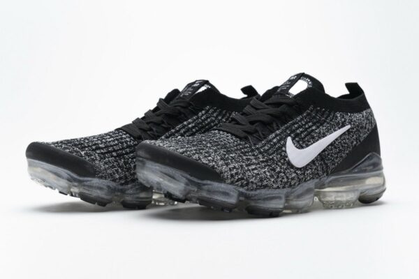 AJ6910-001 Nike Air Vapormax Flyknit 3 Black White - Image 8