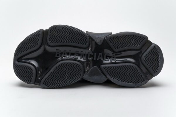 541624 W09O1 1000 Balenciaga Triple S Black - Image 10