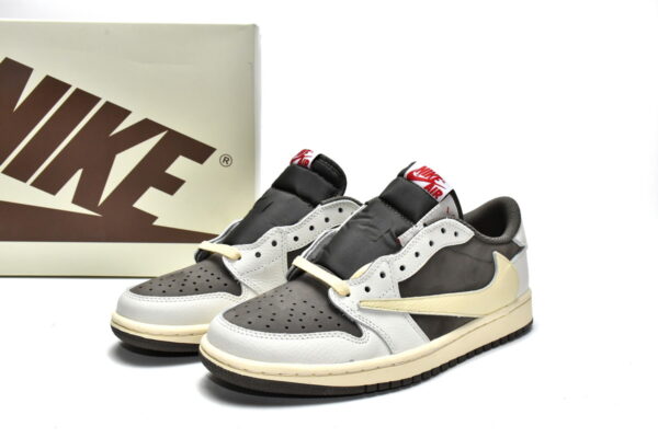 DM7866-162 Travis Scott x Air Jordan 1 Low OG Reverse Mocha - Image 2