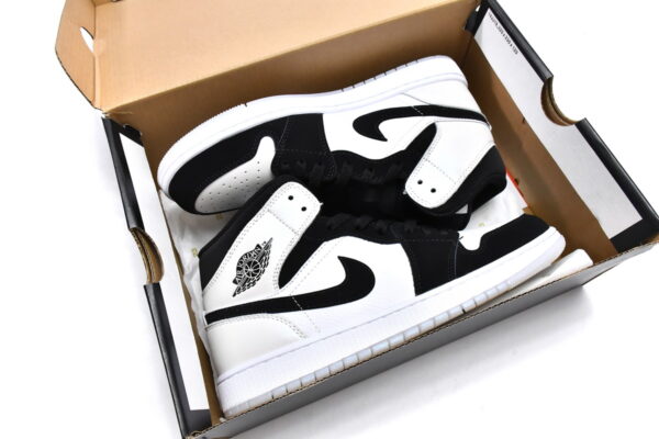 Air Jordan 1 Mid Diamond Shorts - Image 2