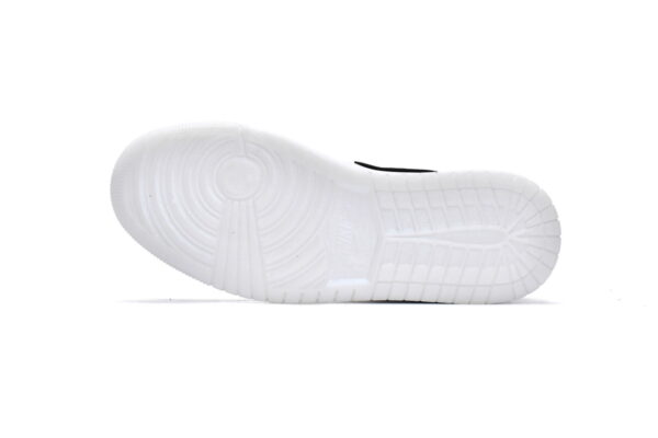 Air Jordan 1 Mid Diamond Shorts - Image 8