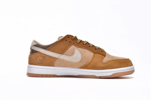 Nike Dunk Teddy Bear - Image 5